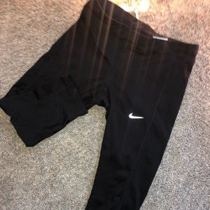 Nike dry fit cropped leggings